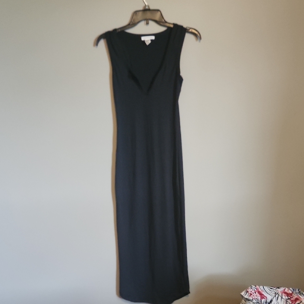 Elegant Black Sleeveless Dress